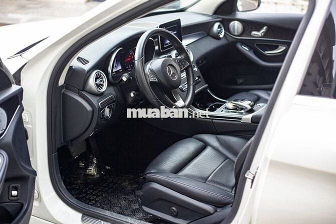 Mercedes Benz C200 2018 - 48000 km