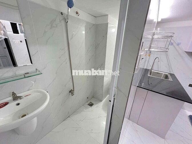 PHÒNG TRỌ AN NINH THANG MÁY TẠI DƯƠNG QUẢNG HÀM GẦN IUH VLU