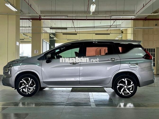 Mitsubishi Xpander Pre 2023 màu xám-32000km