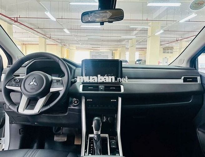 Mitsubishi Xpander Pre 2024 Màu trắng - 30000km