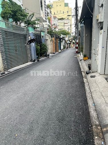 HXH 6m thông 106m2(4.1x26m) nhà c4 Nguyễn Hồng Đào, p14, Tân Bình