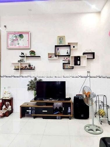 Bán nhà đẹp 3PN 3WC hộ khẩu TPHCM chỉ 780 triệu!!!