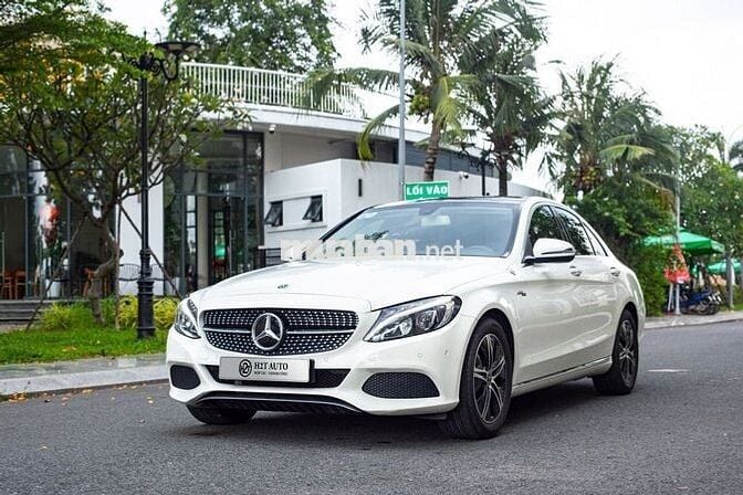 Mercedes Benz C200 2018 - 48000 km