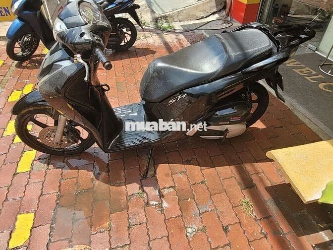 Thanh lý xe sh 150 2018 nhanh gọn lẹ biển 94