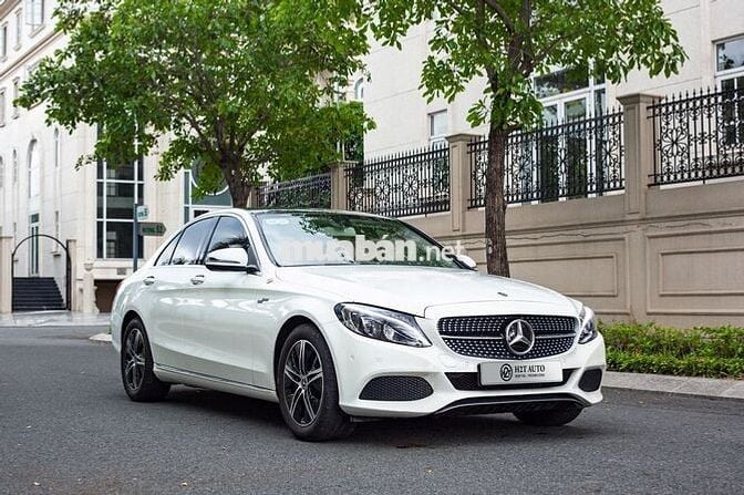 Mercedes Benz C200 2018 - 48000 km