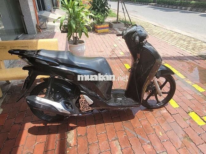 Thanh lý xe sh 150 2018 nhanh gọn lẹ biển 94