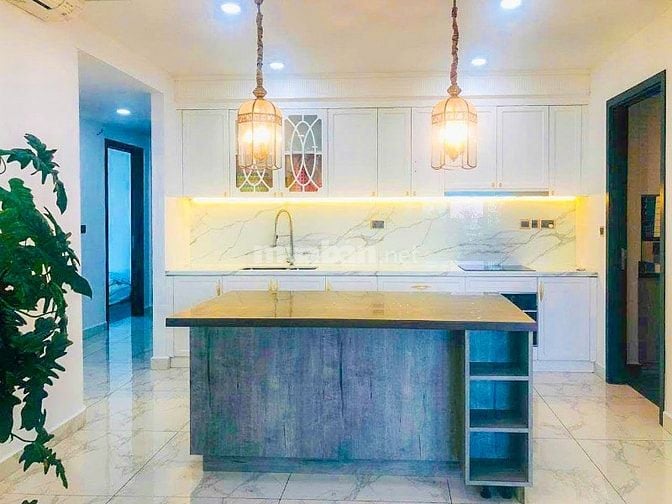 Bán Căn Sky Mansion tại Feliz en Vista gồm 5 phòng ngủ 240m2