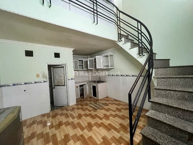 🏠 CHO THUÊ NHÀ HẺM XE TẢI 2,5 TẤN – PHÙ HỢP KINH DOANH, VĂN PHÒNG, KH