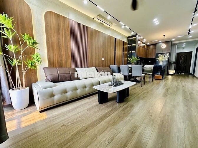 Chung Cư, Quang Trung – Hà Đông, 151 mét, Sát phố, 4 ngủ, Full NT Chung Cư, Quang Trung – Hà Đông, 151 mét, Sát phố, 4 ngủ, Full NT