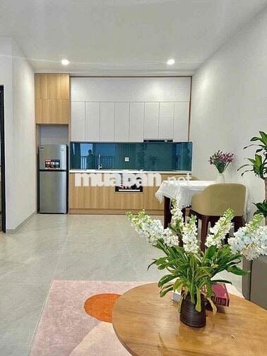 CHO THUÊ CĂN HỘ 1 PHÒNG NGỦ – BAN CÔNG RIÊNG, GẦN ETOWN & GA T3