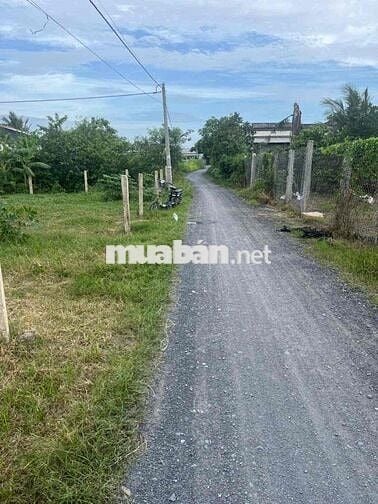 bán đất nền thổ cư ngay đường 877C
