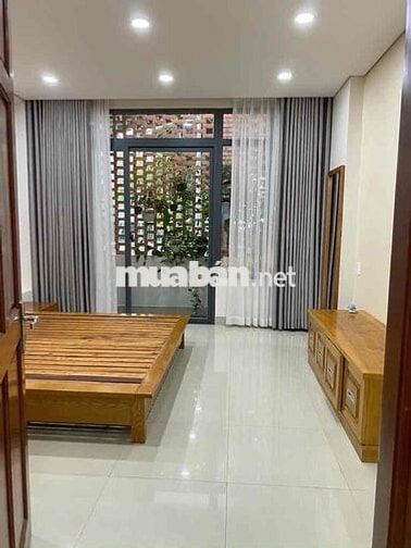 Bán nhà đường 6mét Võ Văn Ngân khu vip Bình Thọ 3 tầng 3PN 3WC