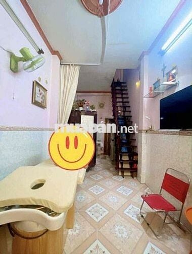 Chính chủ Bán nhà mt hẽm 140 Lê Quốc Hưng q4 hcm 1 trệt 2 lầu 2pn3wc