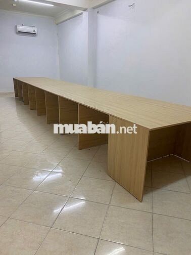 Sàn 70m2 lầu 1, 302 Cộng Hòa, đủ nội thất