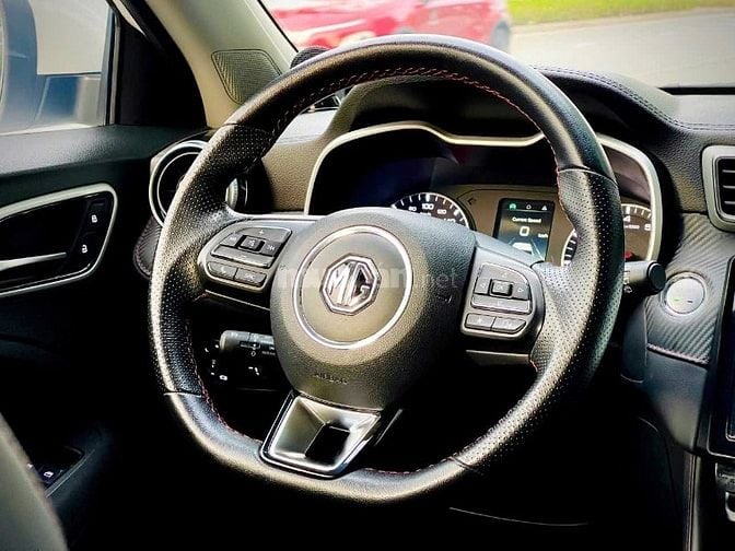 Cần bán MG ZS 1.5AT sx 2022 gầm cao cực đẹp.