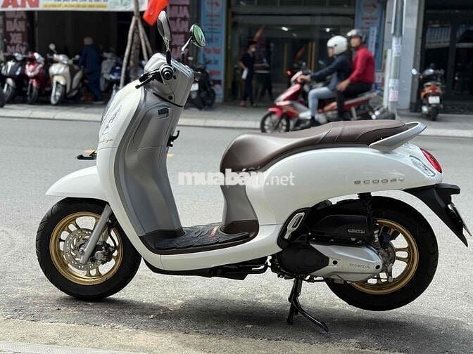 Scoopy khoá smakey trắng rin nguyên bản biển 43