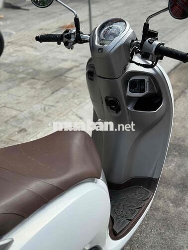 Scoopy khoá smakey trắng rin nguyên bản biển 43
