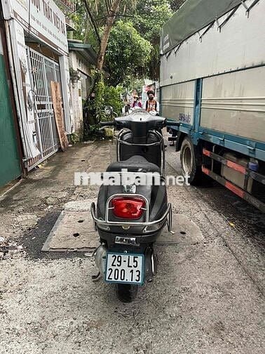 Cần bán vespa lx 125 máy êm chất