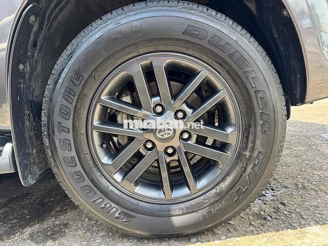 Toyota Fortuner 2016 2.7V 4x2 - 72000 km không lỗi
