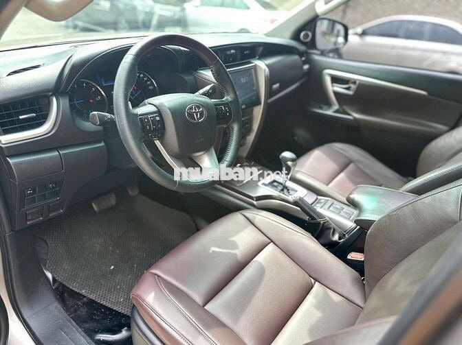 Fortuner model 2020 dầu tự động xe nhà k dịch vụ