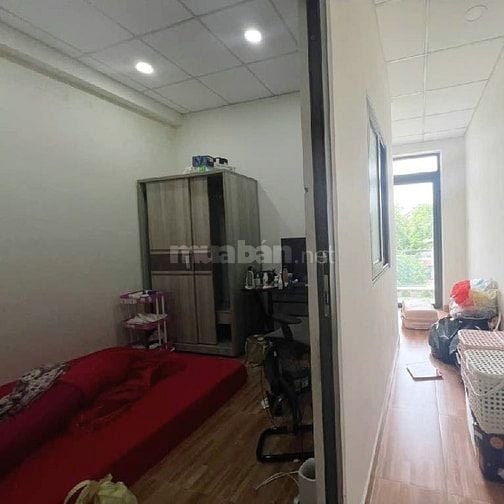 Khu bàn cờ xe tải tránh,Chợ An Nhơn, đối diện Công viên,4x17m,9 tỷ xíu