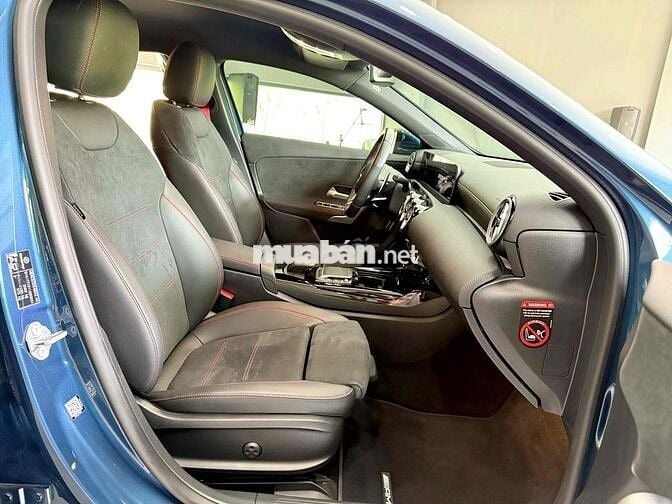 Mercedes Benz A35 AMG sx 2022 ĐKLĐ 2025 - 4000 km