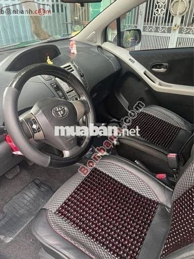 Toyota Yaris 1.3 AT 2007