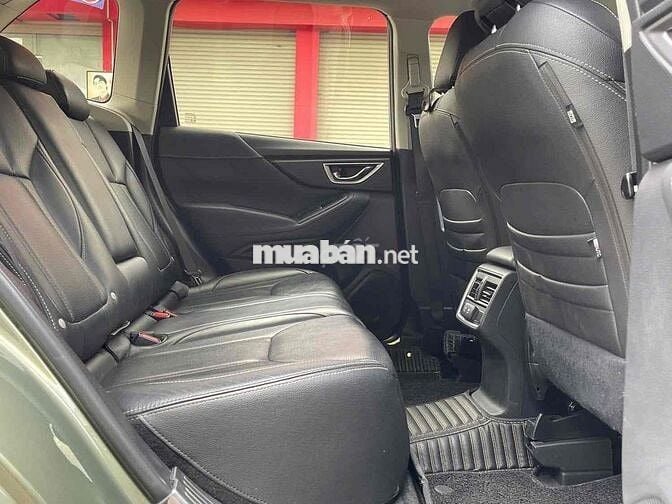 Subaru Forester 2019 i-S Eyesight - 80000 km