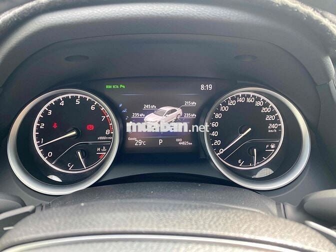 Toyota Camry 2019 2.5Q - 44000 km