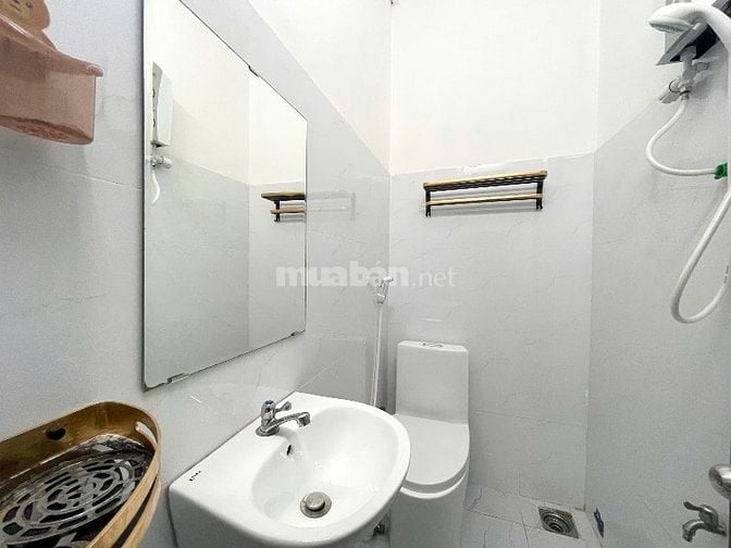 [Chính Chủ] Sang Nhượng CHDV gần UEH, PNT,  Q10 Vận hành 1 nam