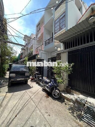Nhà 4 tầng - full nội thất- 64m2-xe hơi đến nhà- Huỳnh Tấn Phát-Quận 7