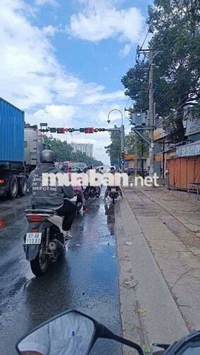 nhà phú an .6 x 42 . đường pê tông.100m thổ cư