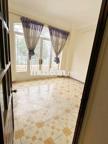 cho thuê nhà nguyên căn đường số 7 Vành Đai Trong