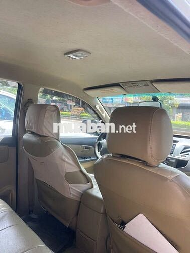 Toyota Hilux 2012, giá 365 triệu đồng