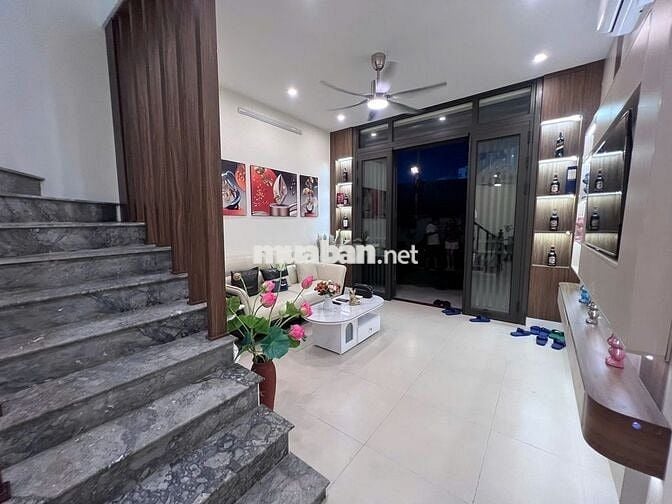 4 Tầng Ô tô Tránh Full Đồ khu đô thị Mỹ Đình Sông Đà giá rẻ
