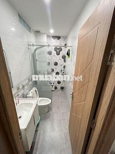 Bán nhà 3 tầng HXH, đường số 17, Tân Thuận Tây, Quận 7