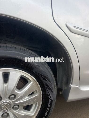 Toyota Innova 2009 G — xe gia đình — 205 triệu