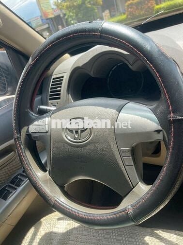 Toyota Hilux 2012, giá 365 triệu đồng