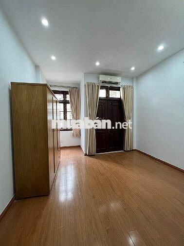 Nhà 4 tầng - full nội thất- 64m2-xe hơi đến nhà- Huỳnh Tấn Phát-Quận 7