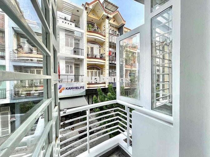 Dự án mới Phòng Ban công thoáng, full nội thất ngay Nguyễn Hữu Cảnh