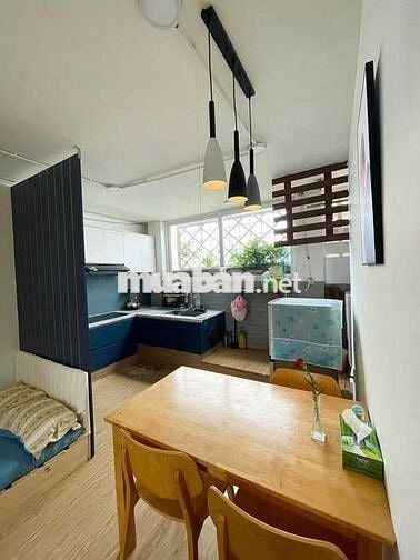 Cho thuê căn 2PN2WC 84m2 view LandMark 81 full nội thất Xem nhà 24/7
