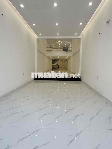 Cho thuê Nhà MT 75 Thành thái Quận 10 4x35m 2 lầu