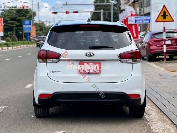 Kia Rondo GMT 2018 - 348 Triệu