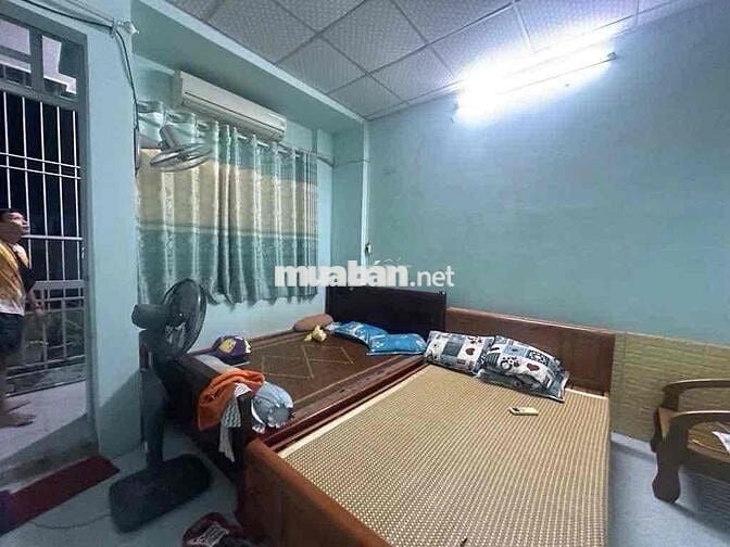NHÀ HẺM ÔTÔ KHU KINH DOANH SẦM UẤT GIÁ4,3TỶ