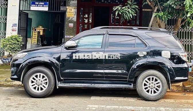 Toyota Fortuner 2014 2.7V 4x2 AT - 176000 km