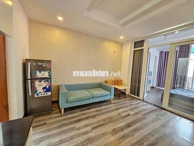 Penhouse Nguyên Tầng Rộng 60m2 - Full option - Nguyễn Trãi Quận 1
