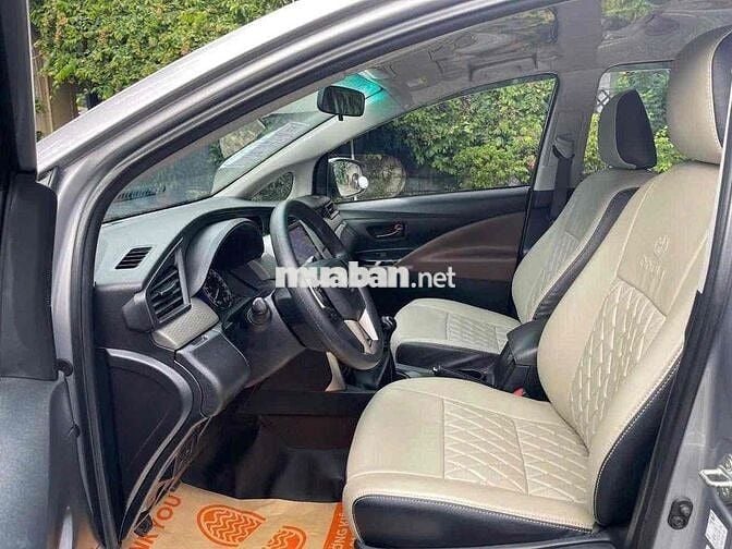 Toyota Innova 2022 E 2.0 MT - 41000 km
