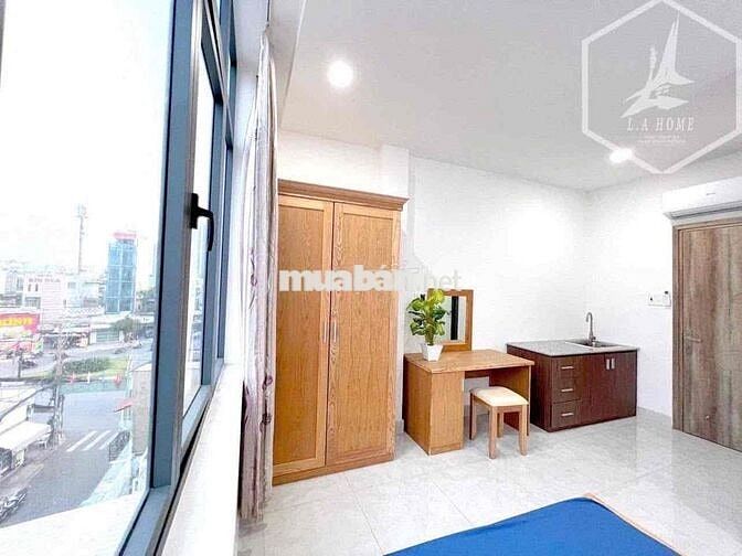 Căn hộ cửa sổ lớn bao thoáng, sát bên cầu Tân Thuận, KCX, tiện đi Q4