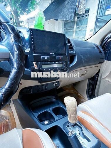 Toyota Fortuner 2014 2.7V 4x2 AT - 176000 km