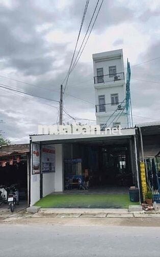NHÀ MẶT TIỀN , DT, 4x17, 1T + 3L, 6 PN, Đã có sổ riêng